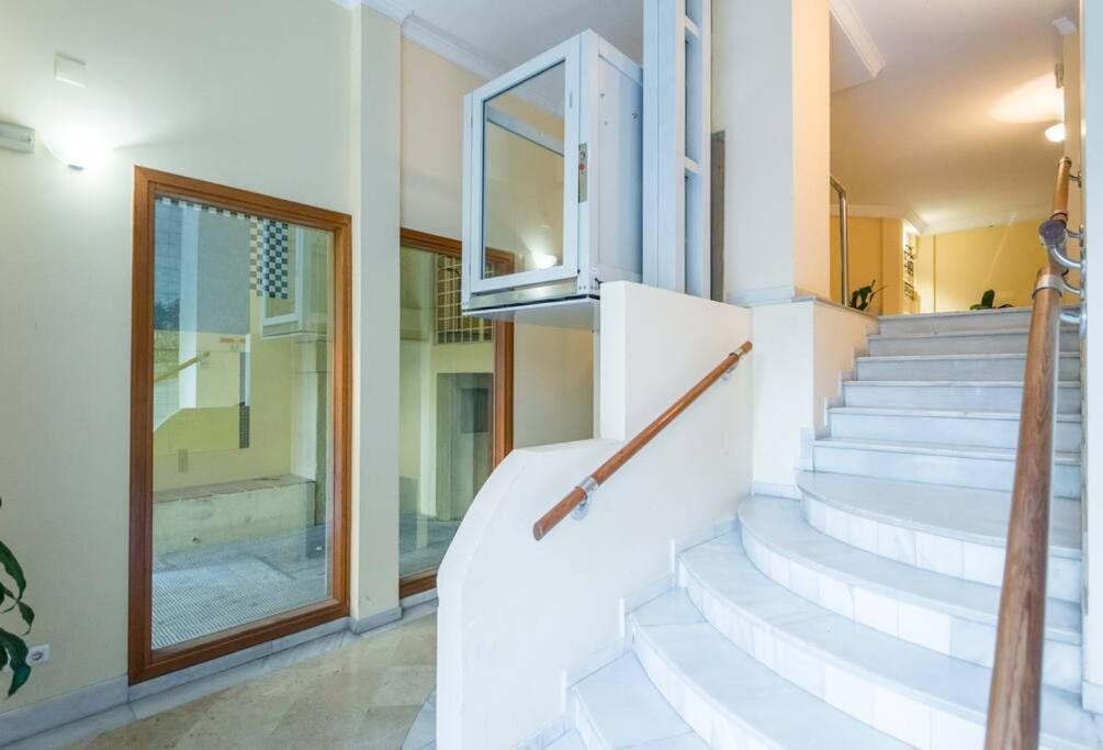 Cathedral Suites Málaga Szoba fotó