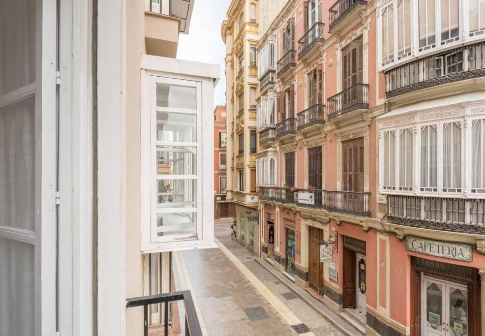 Cathedral Suites Málaga Szoba fotó